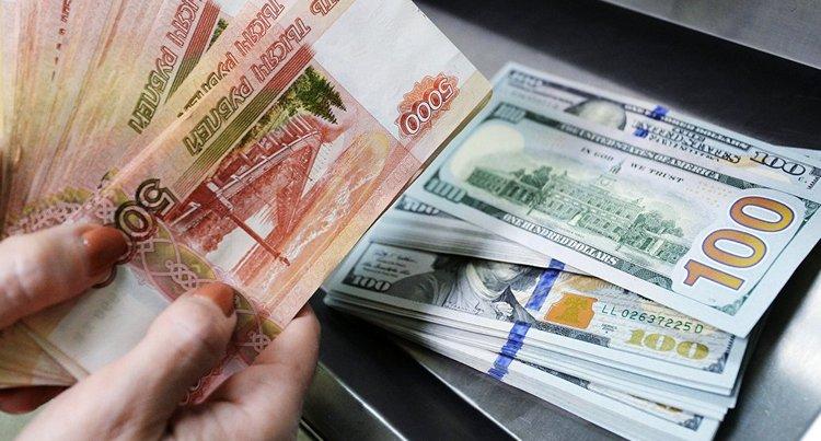 доллары и рубли